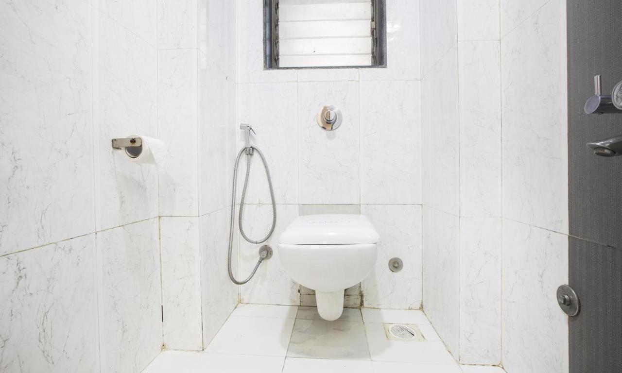 Hotel Galaxy Comforts Mumbai Exterior photo