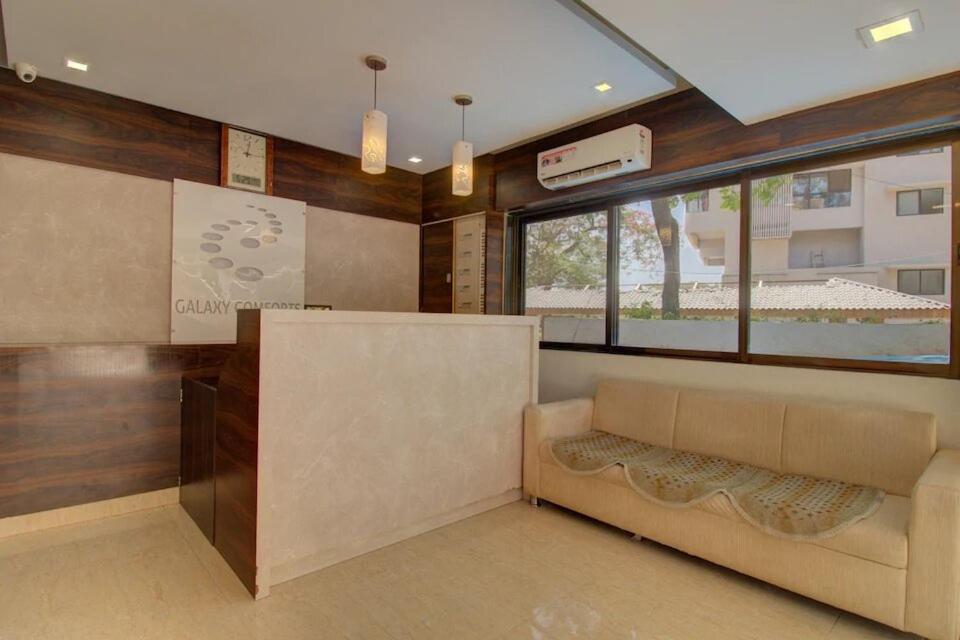 Hotel Galaxy Comforts Mumbai Exterior photo